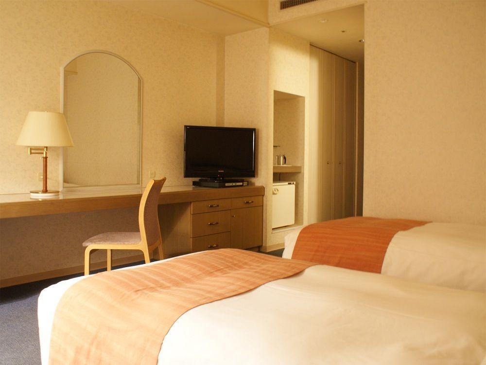 Hotel Livemax Sapporo Nakajima Park Grande Exterior foto